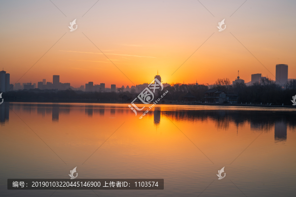 大明湖朝霞14