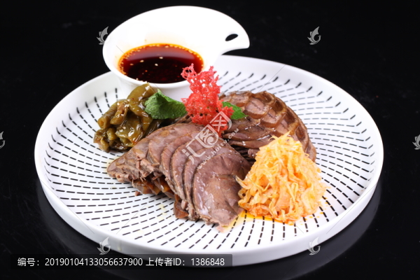 燒椒牛腱