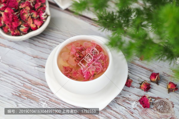 金邊玫瑰花茶