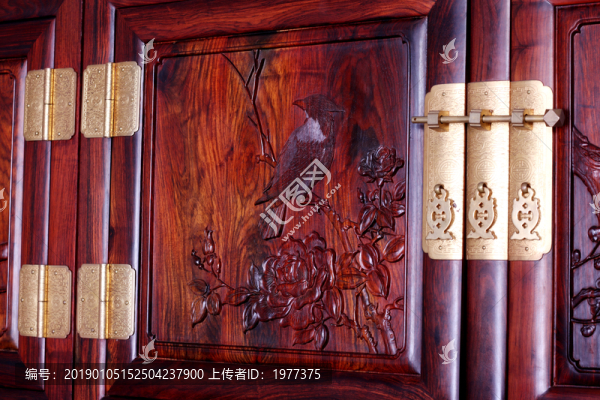 實(shí)木家具紅木中式復(fù)古雕刻鏤空