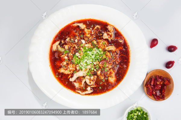 水煮牛肉