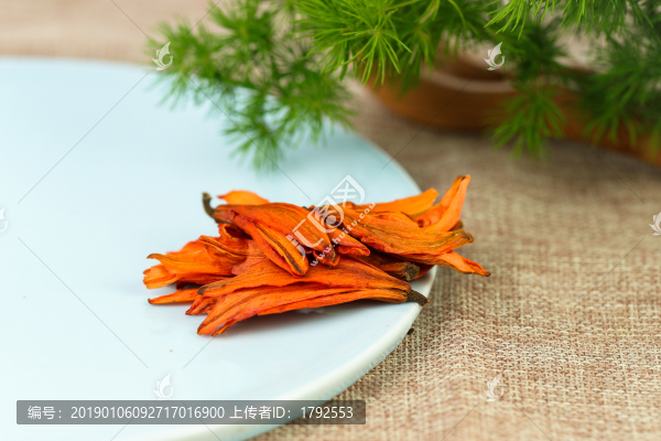 干百合花
