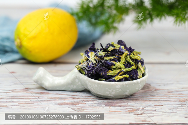 蝶豆花