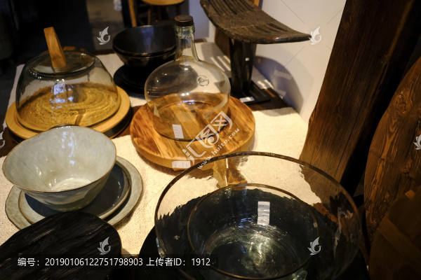 現(xiàn)代家居