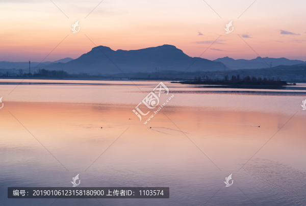 濟(jì)南臥虎山水庫朝霞11