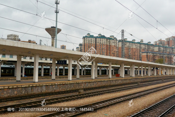 婁底火車站