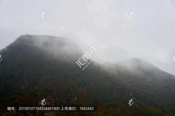 山霧