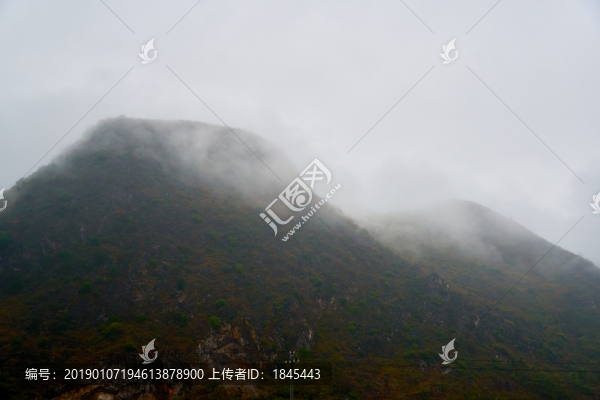 山霧