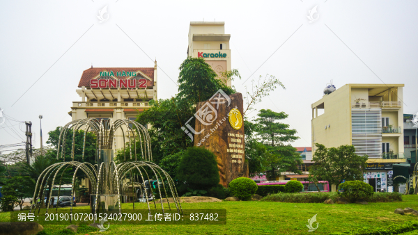 芒街市街景