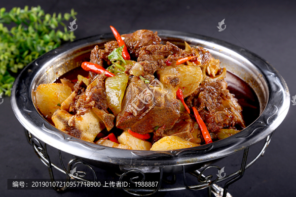 土豆燉牛肉