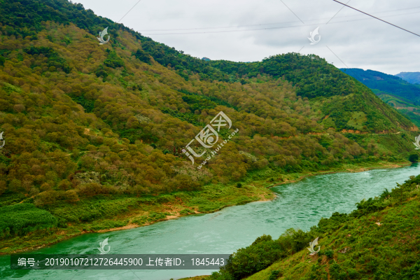 青山綠水