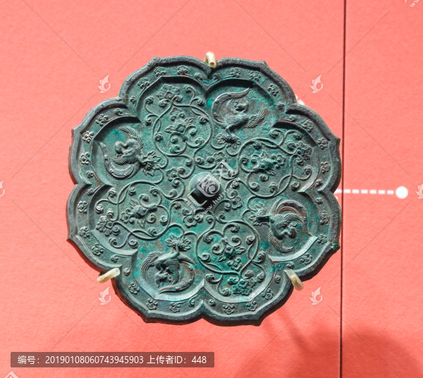 唐代銅鏡四鸞菱花鏡