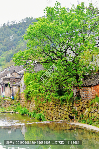 巖頭古村