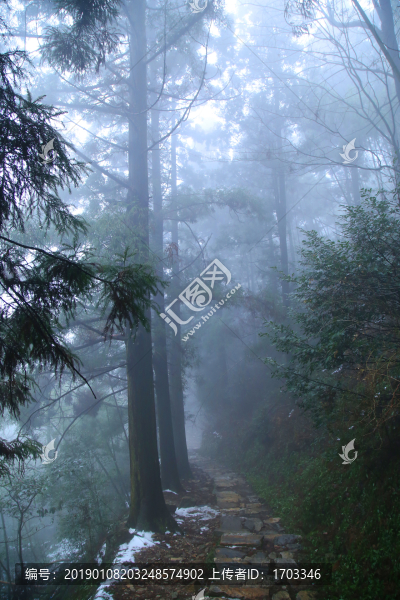 云霧廬山