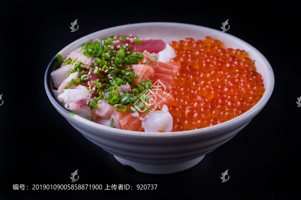 三文魚籽蓋飯