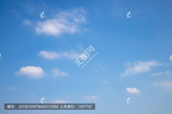 藍(lán)天白云