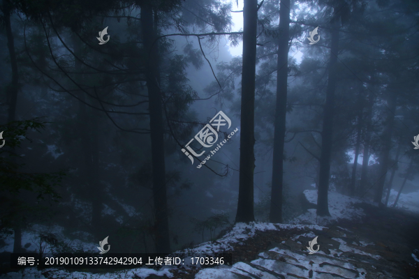 云霧廬山