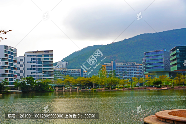大梅沙奧特萊斯湖畔風景