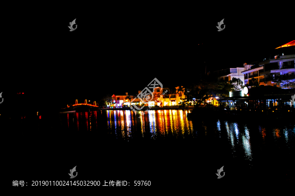 大梅沙奧特萊斯湖畔夜景