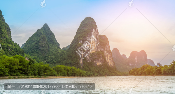 桂林漓江山水風(fēng)光