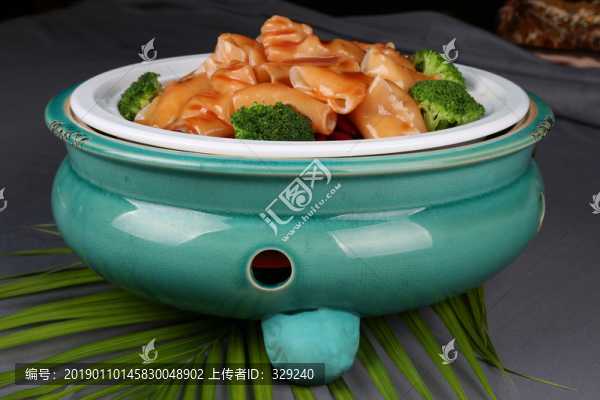 鮑汁扣魚肚