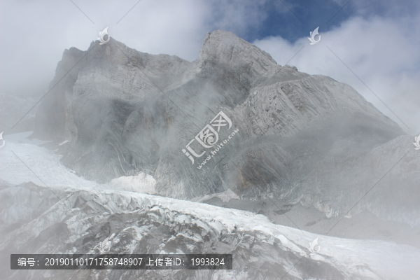 雪山