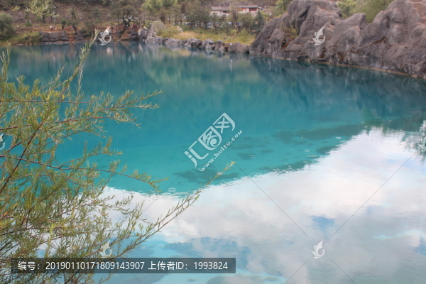 湖泊