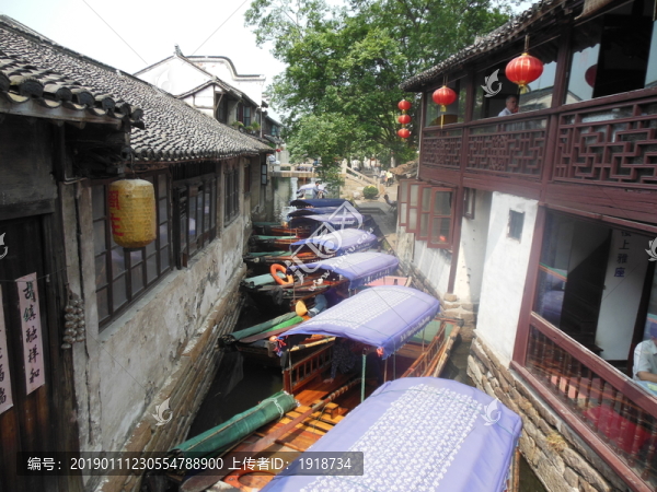 江南水鄉(xiāng)小船
