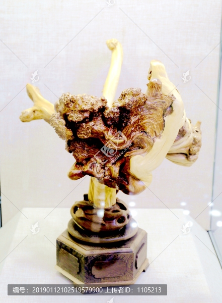 崖柏根雕