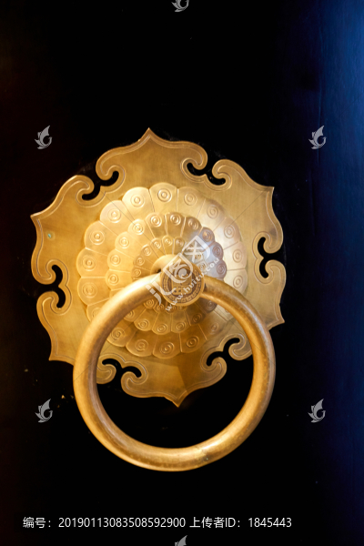 銅門環(huán)