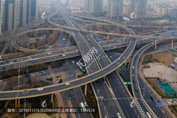 航拍濟(jì)南燕山立交橋02