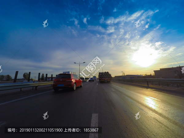 道路
