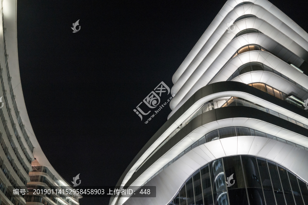 上海綠地世界中心建筑夜景照明