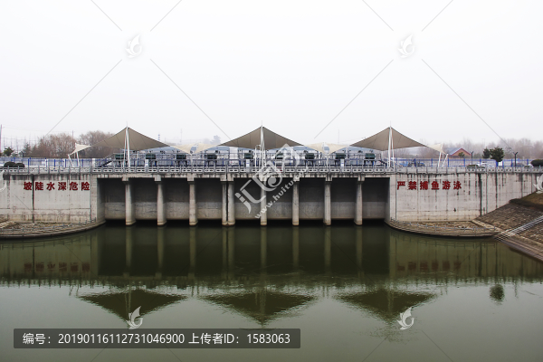 運(yùn)河水閘
