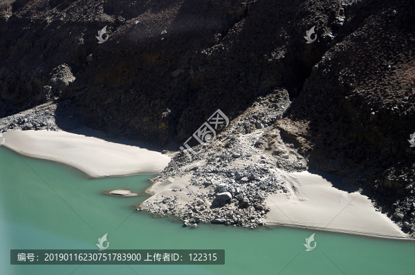 雅魯藏布江水土流失