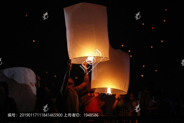 孔明燈