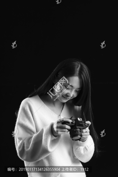 女?dāng)z影師