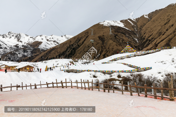 鷓鴣山滑雪場