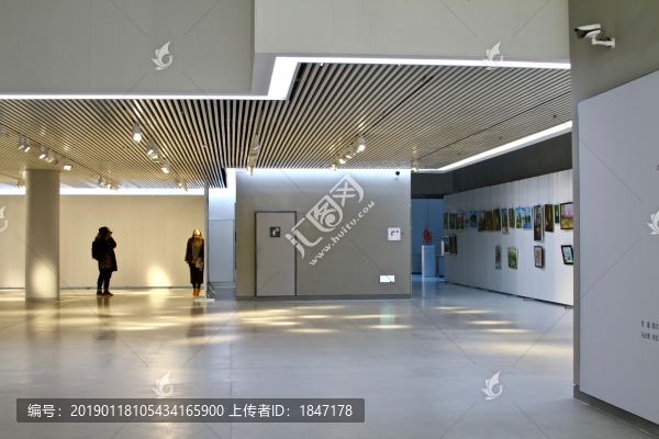畫展