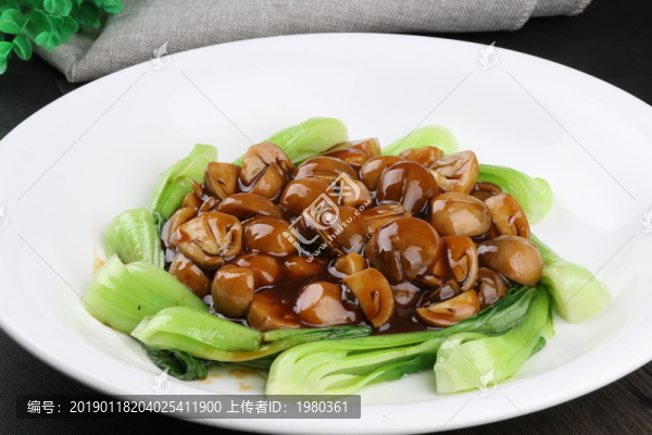 蠔油燜草菇