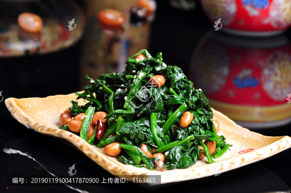 果仁菠菜