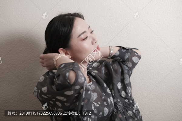 室內(nèi)人像