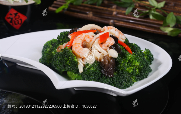廣式碧綠蝦球