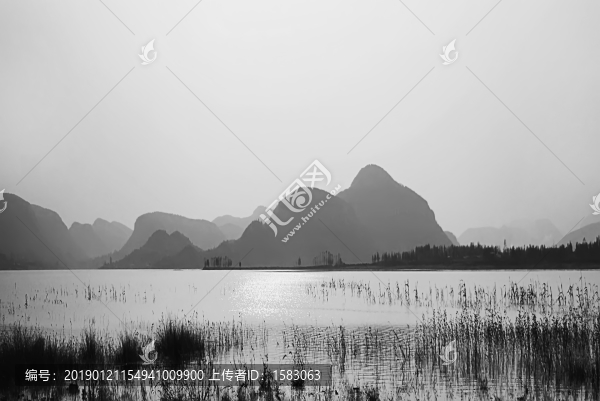 水墨山水
