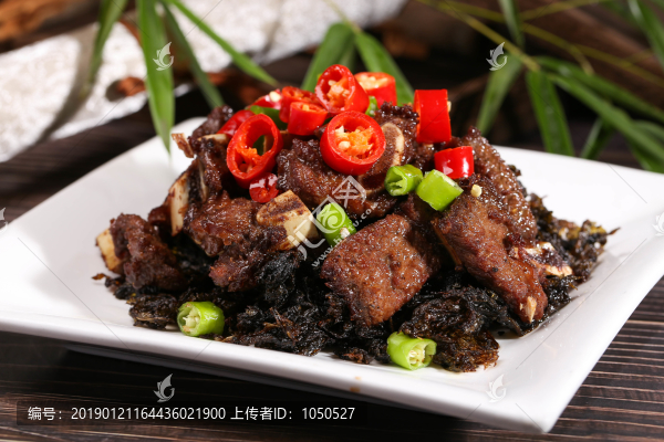 霉干菜牛仔骨