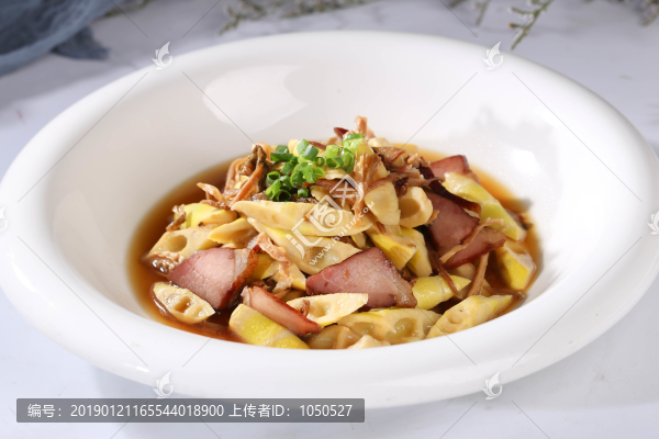 筍夫菜臘肉煮時(shí)筍