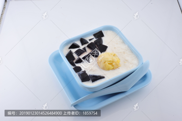 榴蓮白雪涼粉