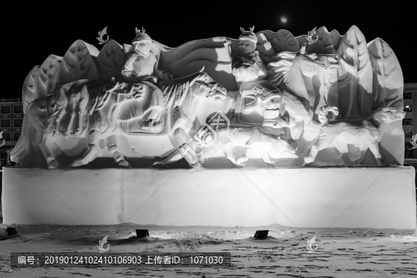 鄂倫春獵人雪雕