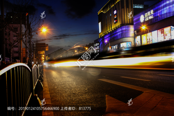 夜色車流