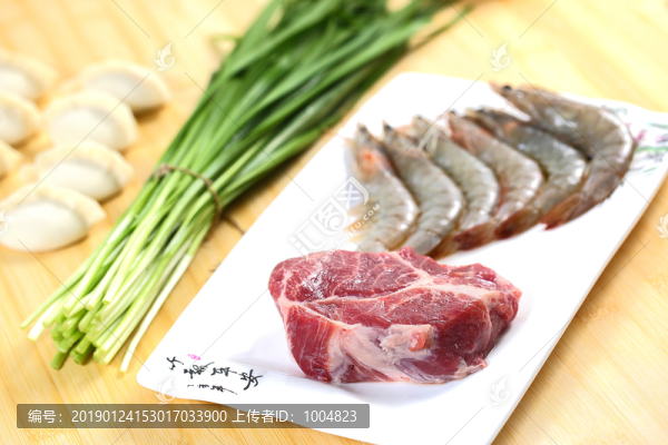精肉鮮蝦水餃